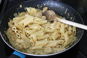pasta_pesto_met_kip
