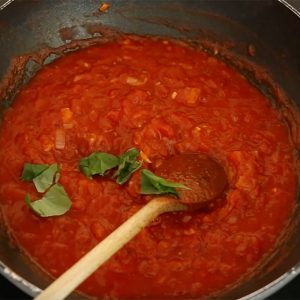 Tomatensaus zelf vers maken stap 2