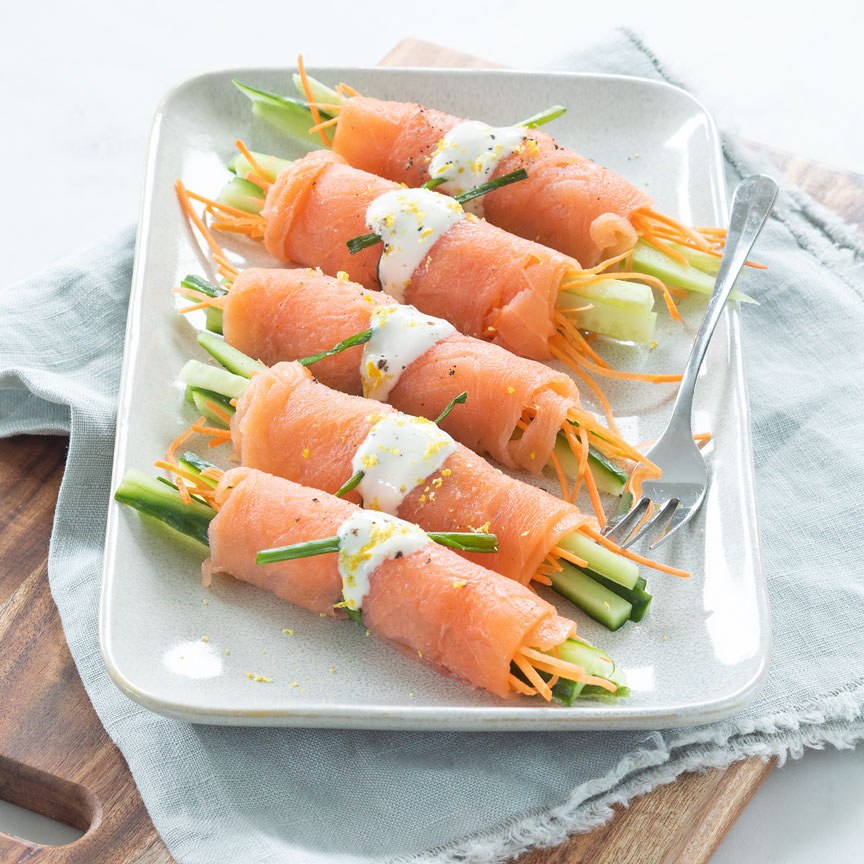 zalm-rolletjes-met-komkommer