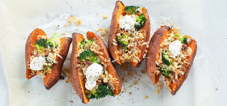 Gevulde zoete aardappels met quinoa