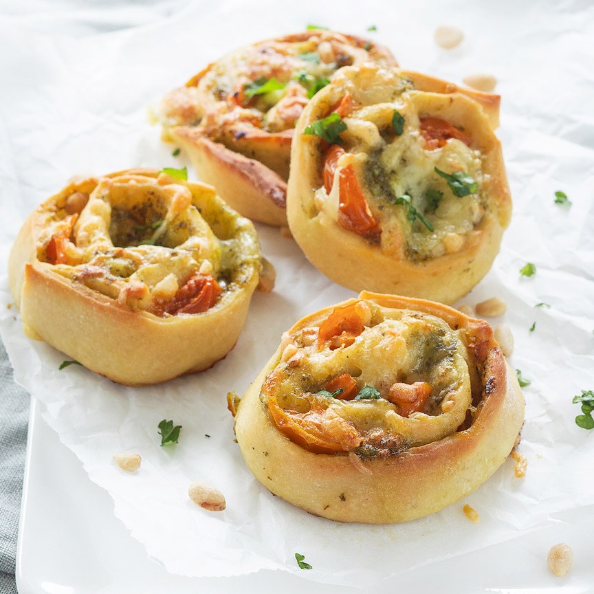 pizza-rolletjes-met-pesto