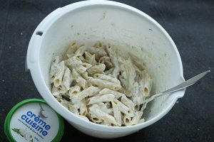 Pastaschotel met broccoli en kruidenroomkaas