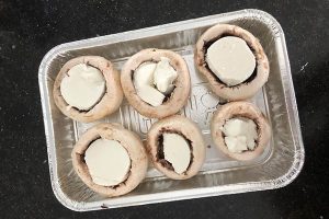 Gevulde champignons met geitenkaas