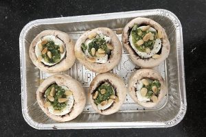 Gevulde champignons met geitenkaas