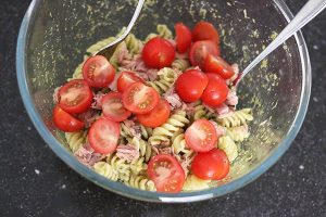 pastasalade met tonijn stap 3