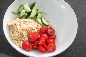 Griekse bowl met tzatziki
