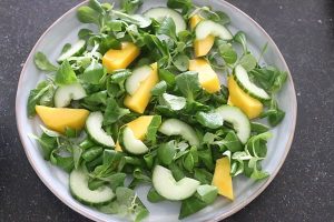 Kip tandoori salade met yoghurt limoen dressing