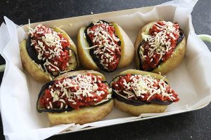 Gevulde aardappel moussaka