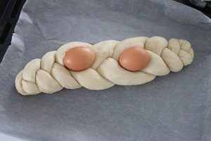 Paasbrood vlecht