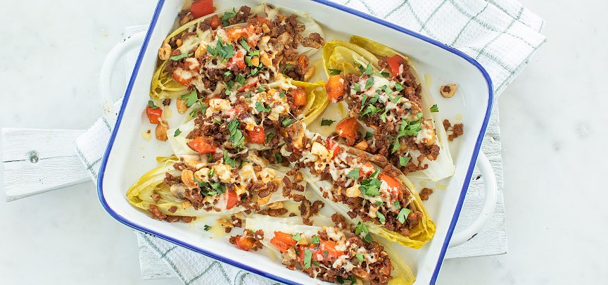 Witlof gevuld met pittig gehakt