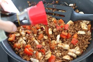 Witlof gevuld met pittig gehakt