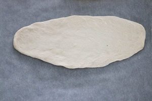 Mini pides met aubergine