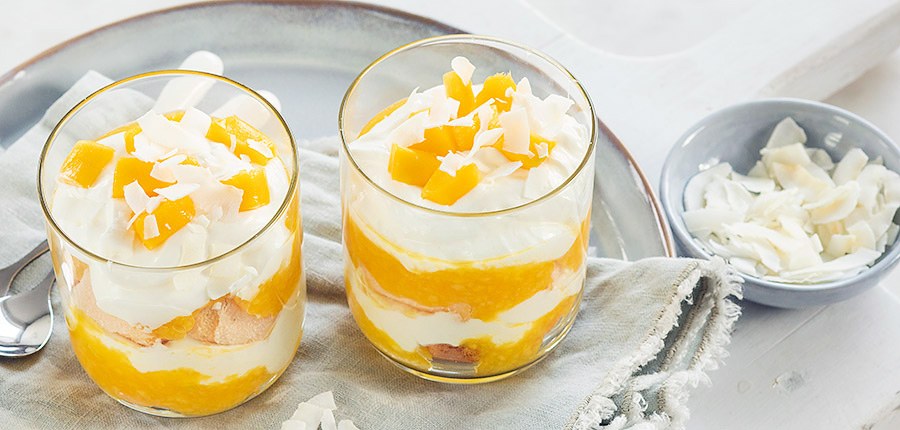 Mango tiramisu