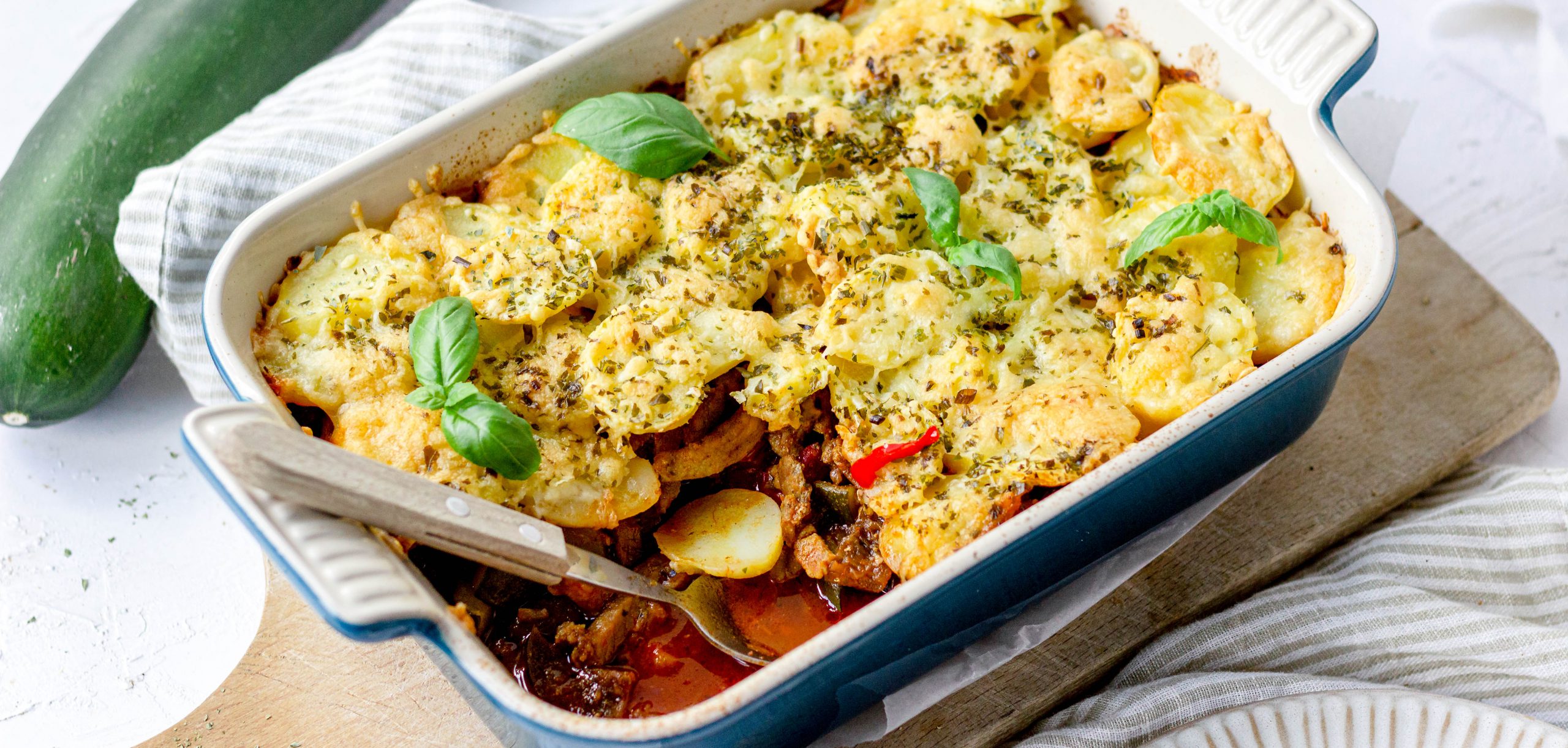 Aardappelschotel met groenten en (vegan) shoarma