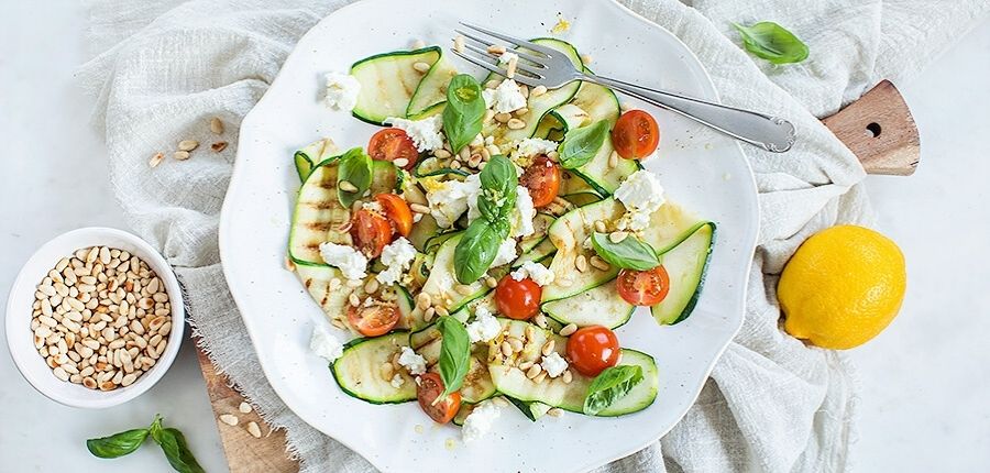 Courgettesalade met feta