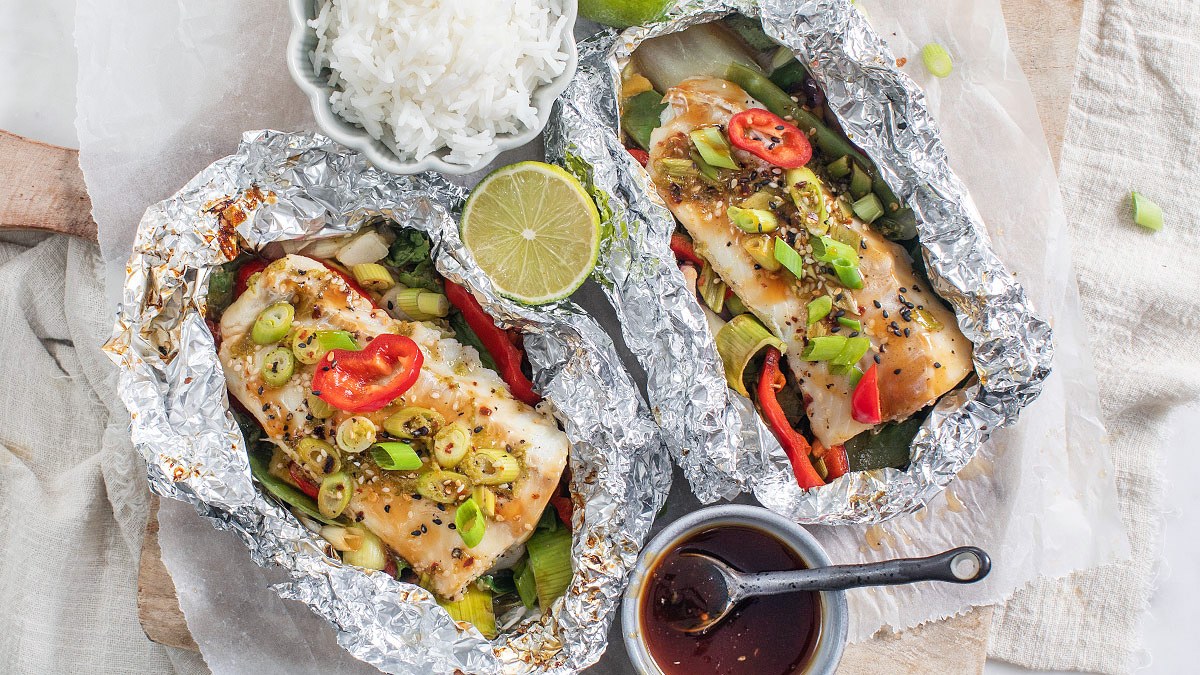 Oosters vispakketje met groenten