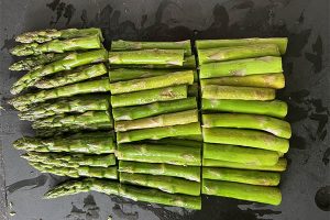 Panzanella groene asperge stap 2