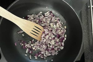 Hollands pannetje jachtsaus stap 1