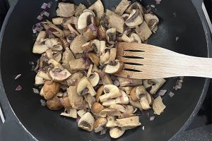 Hollands pannetje jachtsaus stap 3