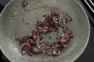 Maaltijd salade kruidige kip stap 2