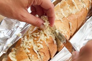 Stokbrood van de barbecue stap 3