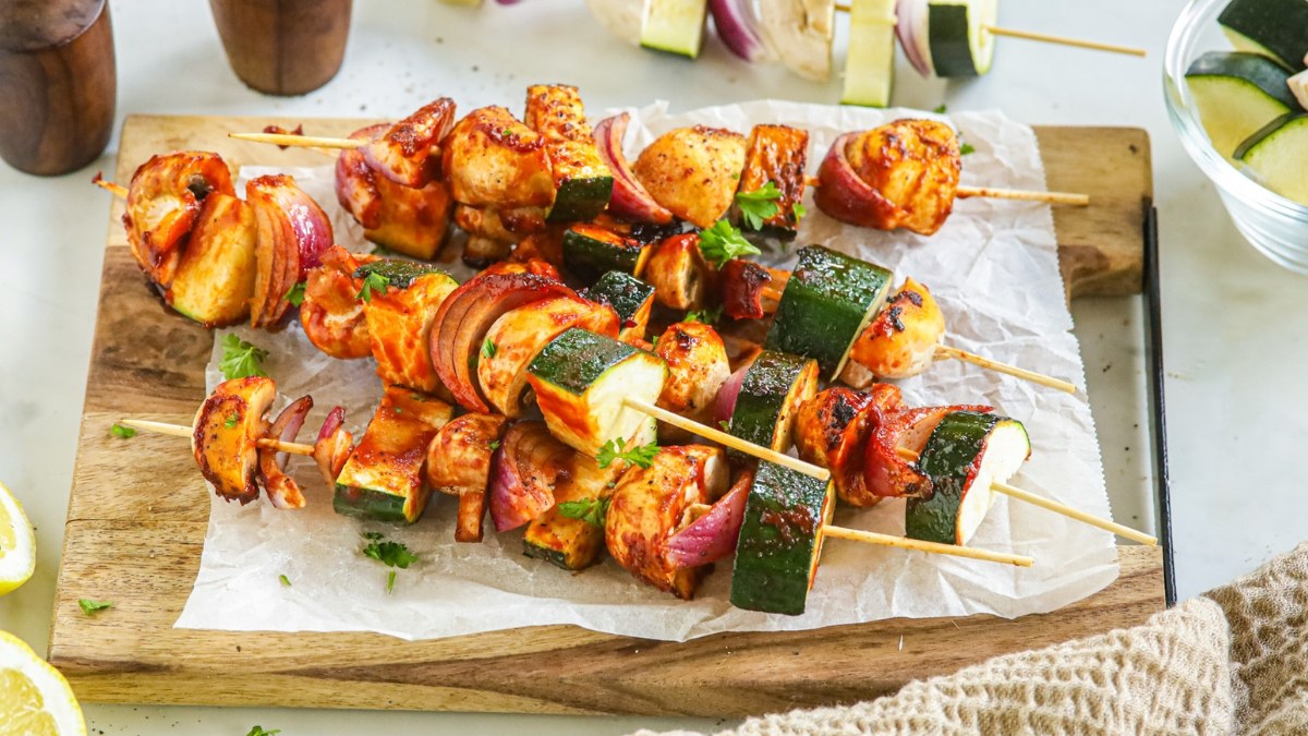 Courgette spies met marinade