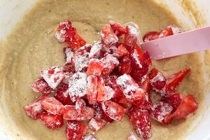 bananenbrood aardbeien stap 4