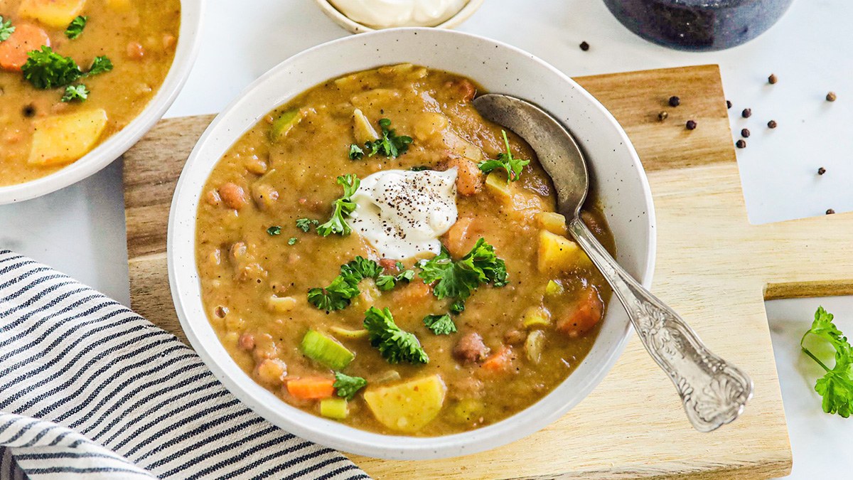 Stevige bruine bonensoep