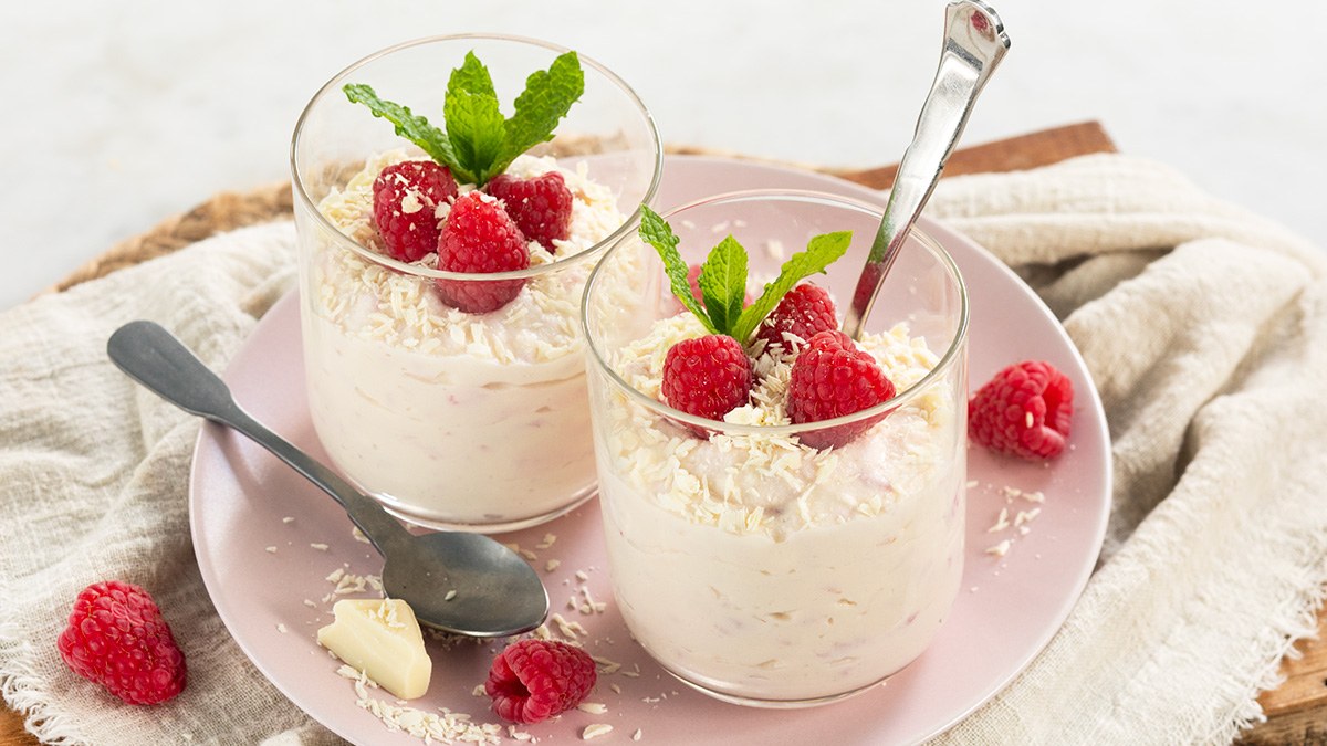 Monchou toetje met witte chocolade en framboos