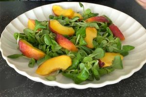 salade perzik burrata stap 1