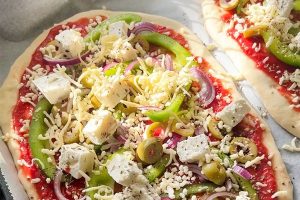 Griekse pizza maken stap 3