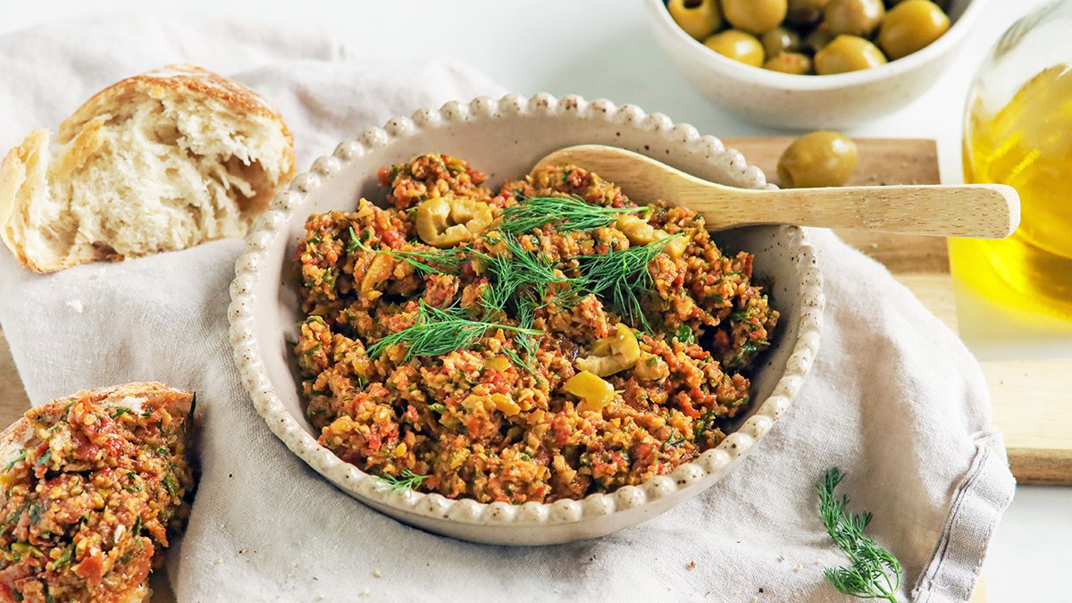 Tapenade met olijven en zongedroogde tomaat