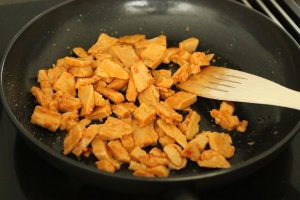 wraps met kip sate stap 1