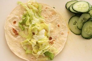 wraps met kip sate stap 5
