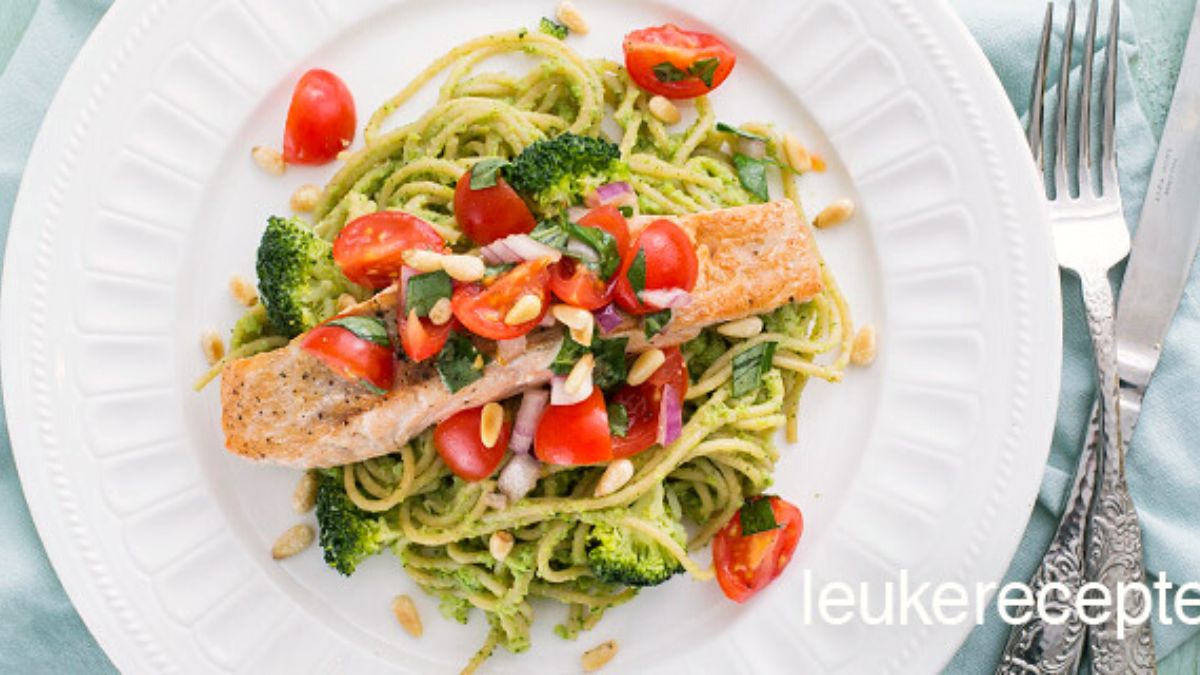 Pasta met zalm en broccoli