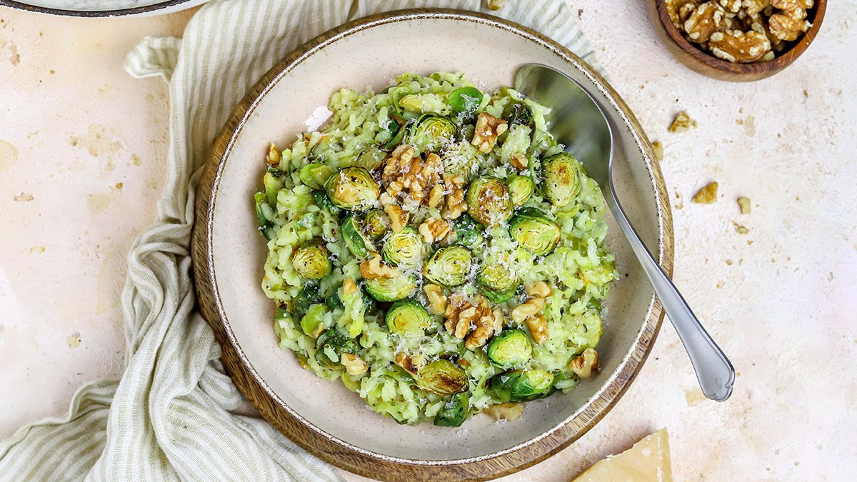 Spruitjes risotto met walnoten