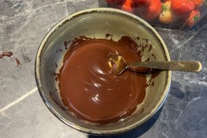 aardbeien met chocolade stap 1