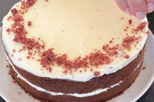 red velvet taart stap 9