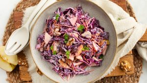 rode kool salade recept