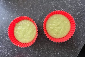 kue mangkok maken stap 4