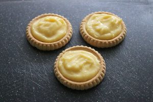 snelle lemon meringue taartjes stap 2