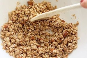 Aardbeien crumble ontbijt stap 3