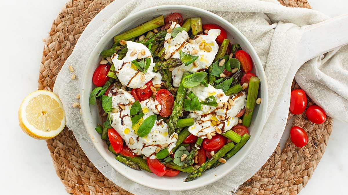 Groene asperges met burrata