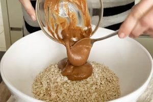 Chocolade pinda cups stap 1