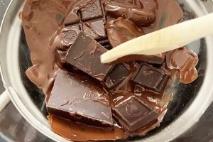 Chocolade pinda cups stap 4