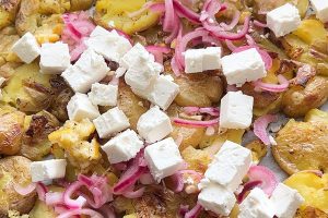 Krokante aardappelsalade met feta stap 5