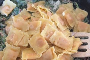 ravioli met spinazie en mozzarella stap 3