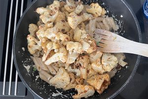 Pasta met geroosterde bloemkool stap 4