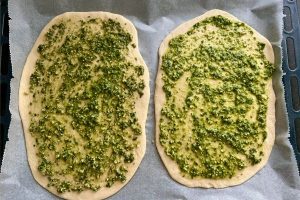 pizza pesto stap 1