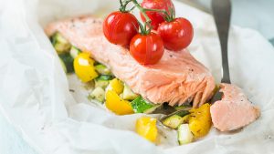 zalm pakketje met groenten maken